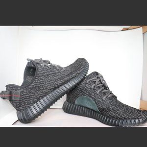 Adidas Yeezy 350 Boost Pirate Black Size 10